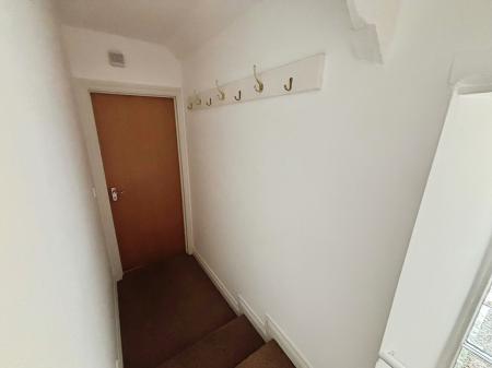 1 bedroom Flat to let in Fore Street, Central, Exeter, EX4