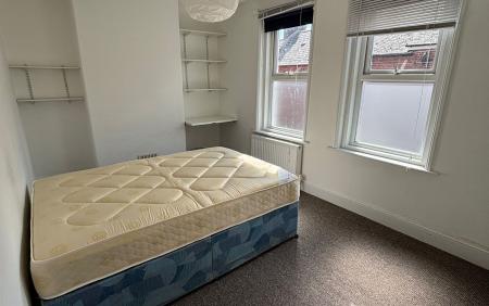 3 bedroom Terraced House to let in Hoopern Street, Central, Exeter, EX4