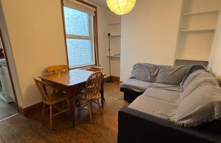 3 bedroom Terraced House to let in Hoopern Street, Central, Exeter, EX4