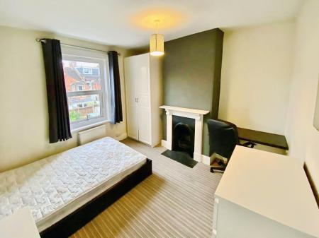 3 bedroom Terraced House to let in Baker Street, Heavitree, Exeter, EX2