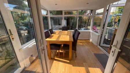 3 bedroom Detached house to let in Slanns Meadow, Newton Abbot, TQ12