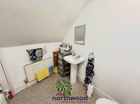 4 bedroom Terraced House to let in Danes Road, Central, Exeter, EX4