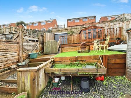 3 bedroom Semi-detached house for sale in Moorland Way, Exeter, EX4