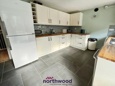 3 bedroom Semi-detached house for sale in Moorland Way, Exeter, EX4