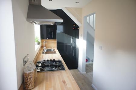 2 bedroom End of terrace house for sale in Westminster Road, Redhills, Exeter, EX4