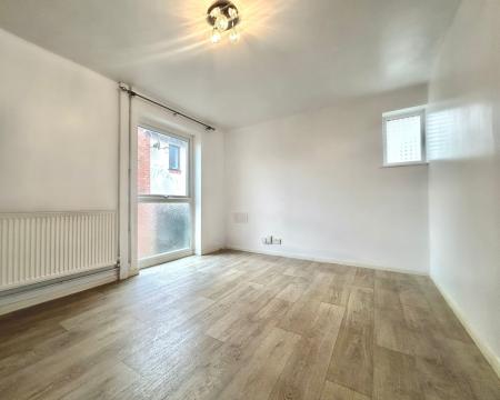 2 bedroom End of terrace house for sale in Westminster Road, Redhills, Exeter, EX4