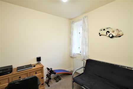 3 bedroom Semi-detached house for sale in Peathill Terrace, Bonnybridge, FK4