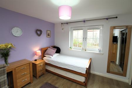 2 bedroom Apartment for sale in Robert Breton Court, Larbert, FK5