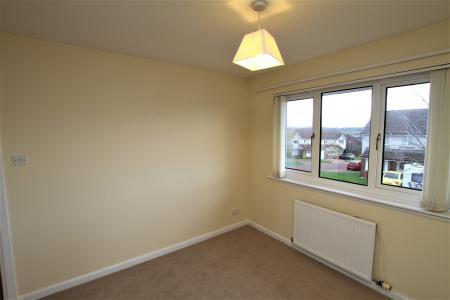 4 bedroom Detached house for sale in Fowler Crescent, Denny, FK6