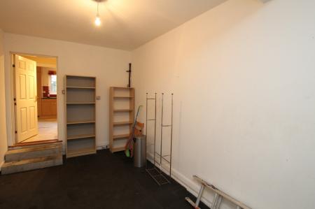 4 bedroom Detached house for sale in Fowler Crescent, Denny, FK6