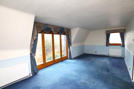 3 bedroom Detached house for sale in Tolsta Crescent, Polmont, FK2