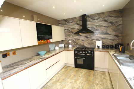 5 bedroom Country House for sale in Sands House, Culross, Fife, FK10