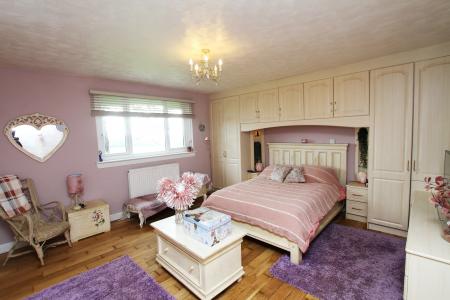 5 bedroom Country House for sale in Sands House, Culross, Fife, FK10