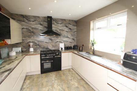 5 bedroom Country House for sale in Sands House, Culross, Fife, FK10