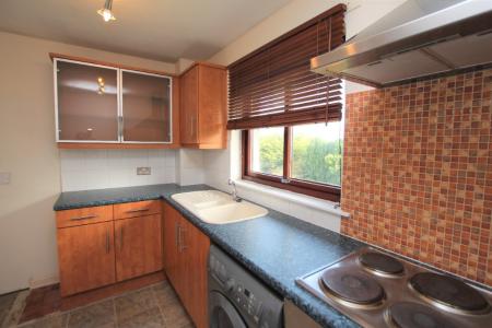 1 bedroom Flat for sale in Morar Place, Grangemouth, Falkirk, FK3