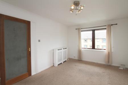 1 bedroom Flat for sale in Morar Place, Grangemouth, Falkirk, FK3