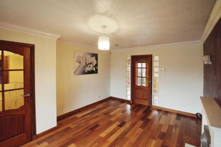 2 bedroom Semi-detached house for sale in Montgomery Crescent, Carron, FK2