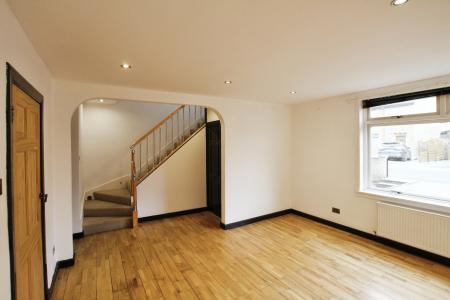 3 bedroom Terraced House for sale in Ladeside Crescent, Stenhousemuir, FK5