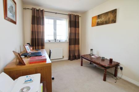 3 bedroom Detached house for sale in Leny Crescent, Lionthorn, Falkirk, FK1