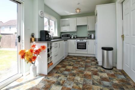 3 bedroom Detached house for sale in Leny Crescent, Lionthorn, Falkirk, FK1