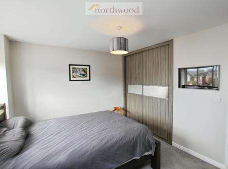 4 bedroom Detached house for sale in McCowan Crescent, Kinnaird Village, Larbert, FK5