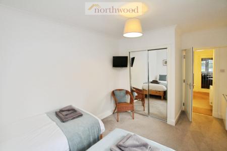 2 bedroom Flat to let in Stirling Road, Stirlingshire, Drymen, G63