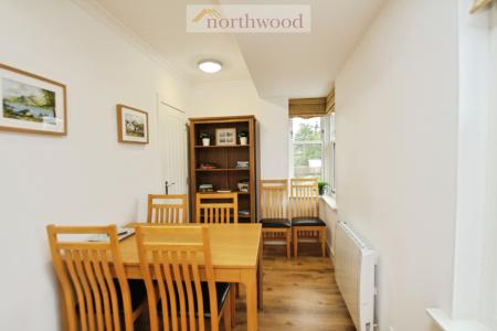 2 bedroom Flat to let in Stirling Road, Stirlingshire, Drymen, G63