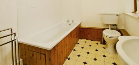 3 bedroom Semi-detached house to let in Kerse Lane, Falkirk, FK1