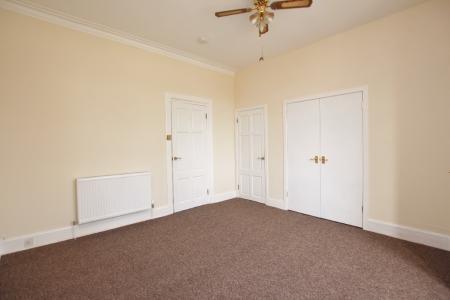 1 bedroom Flat to let in Thornhill Road, Falkirk, FK2