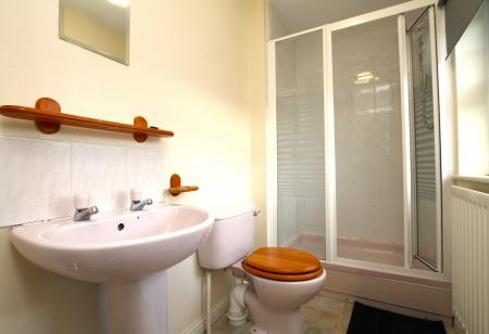 4 bedroom Detached house to let in Oldwood Place, Livingston, EH54