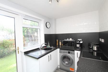 2 bedroom Flat to let in Hazel Road, Banknock, FK4