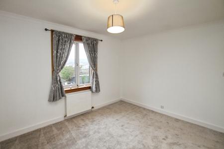 2 bedroom Flat for sale in Lothian Street, Bo'ness, West Lothian, EH51