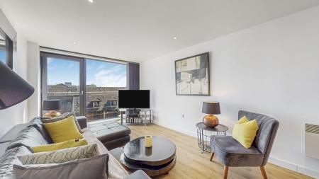 2 bedroom Flat for sale in River Heights