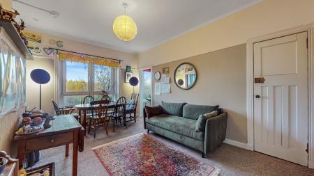 3 bedroom Flat for sale in Dorchester Avenue, Kelvindale