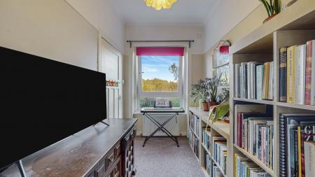 3 bedroom Flat for sale in Dorchester Avenue, Kelvindale