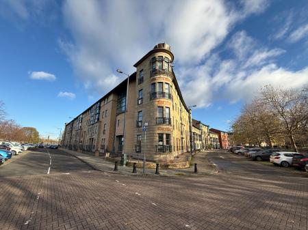 2 bedroom Flat to let in Thistle Terrace, New Gorbals