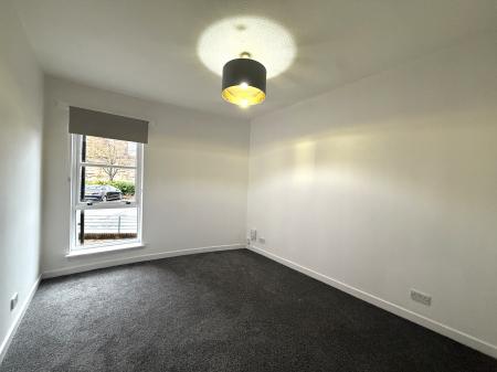 2 bedroom Flat to let in Thistle Terrace, New Gorbals