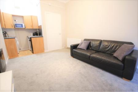 1 bedroom Flat to let in Leyden Street, Maryhill, Glasgow, G20