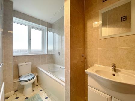 2 bedroom Flat to let in Baird Hill, East Kilbride