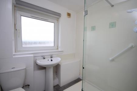 2 bedroom End of terrace house to let in Loudon Hill Avenue, Hamilton