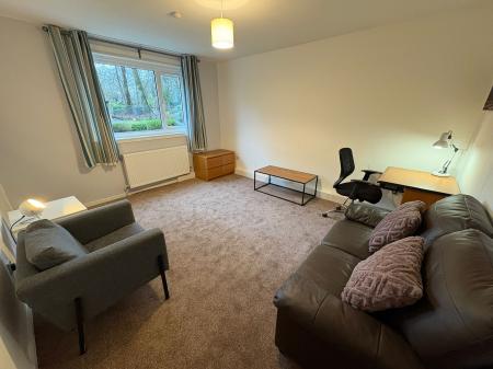 1 bedroom Flat to let in Princes Place, Hyndland, Glasgow, G12