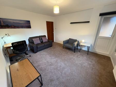 1 bedroom Flat to let in Princes Place, Hyndland, Glasgow, G12