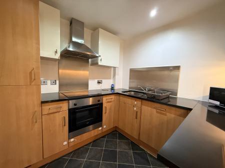 2 bedroom Flat to let in Stobcross Street, Finnieston