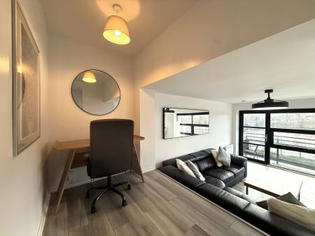 2 bedroom Flat to let in Carrick Quay, Clyde Street, Waterfront