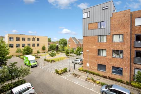 2 bedroom Apartment for sale in 21 Ladysmith Road, Wealdstone, Harrow, HA3