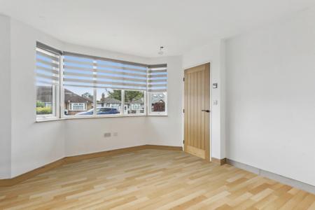 3 bedroom Bungalow for sale in Penrose Avenue, Watford, WD19