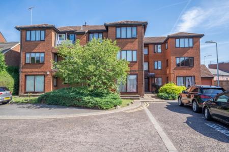 Regency Drive, Ruislip, HA4