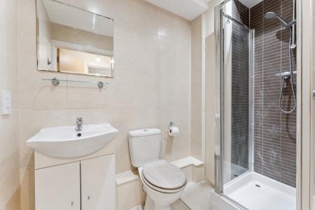 1 bedroom Apartment to let in 154 High Street, Wealdstone, Harrow, HA3