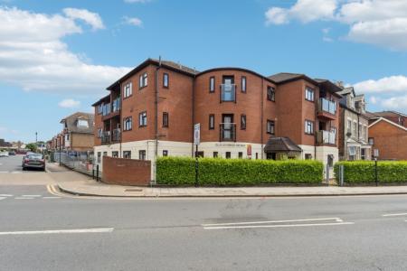 154 High Street, Wealdstone, Harrow, HA3