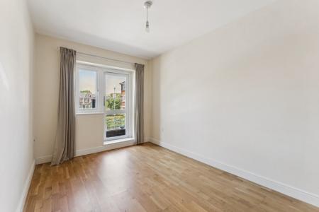 1 bedroom Apartment to let in 154 High Street, Wealdstone, Harrow, HA3